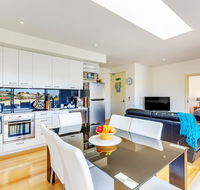 Bellerive Marina View Apartments NO 27 - Australia Shopping