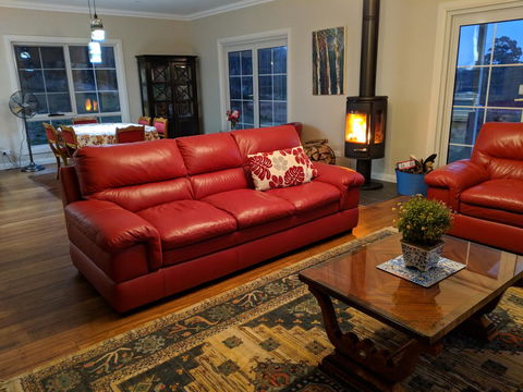 Mountain Blue Guest House - Accommodation Australia 2