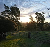 Glengarry farm stay BnB - Australia Shopping