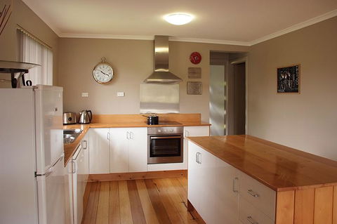 Pinestumps Holiday Home - Accommodation Australia 1