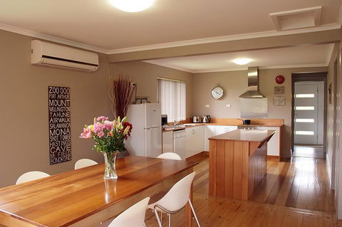 Pinestumps Holiday Home - Accommodation Australia 0