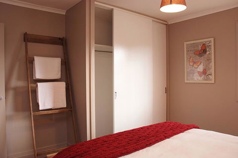 Pinestumps Holiday Home - Accommodation Australia 6