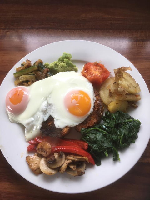 House On The Hill Bed And Breakfast - Accommodation Australia 11