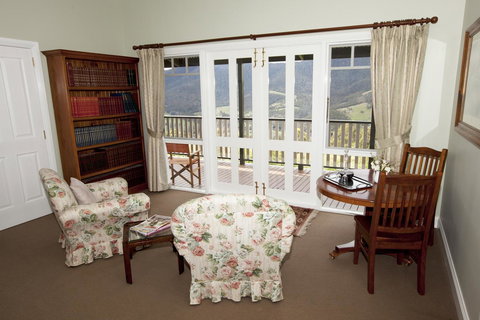 House On The Hill Bed And Breakfast - Accommodation Australia 35