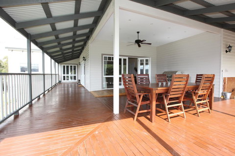 House On The Hill Bed And Breakfast - Accommodation Australia 40