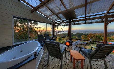 Island View Spa Cottage - Accommodation Australia 1