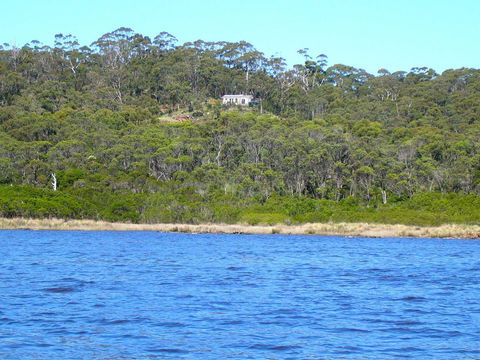 Island View Spa Cottage - Accommodation Australia 4