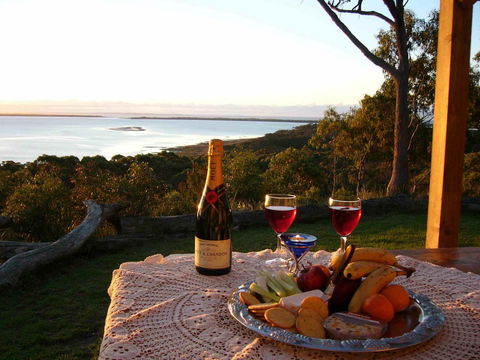 Island View Spa Cottage - Accommodation Australia 0
