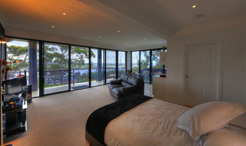 Sheer Pleasure Accommodation - Local Tourism 18