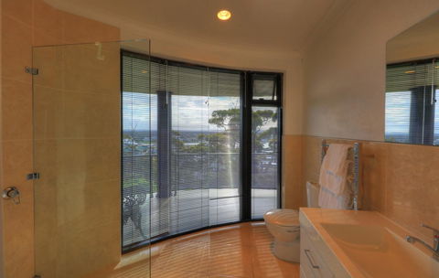 Sheer Pleasure Accommodation - Local Tourism 2