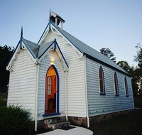 Old White Church Bed  Breakfast - Australia Shopping