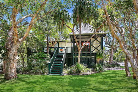 Ngungun St 14, Dicky Beach - Accommodation Australia 0