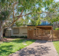 Ngungun Street 10 Dicky Beach - Accommodation Australia