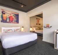 Nightcap at Chester Hill Hotel - Bed n Breakfasts