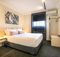 Nightcap at Hendon Hotel - Australia Shopping