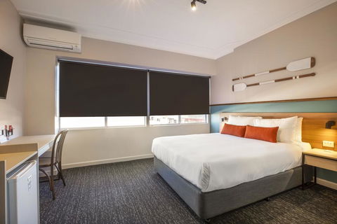 Nightcap At Ocean Beach Hotel - Accommodation Australia 0