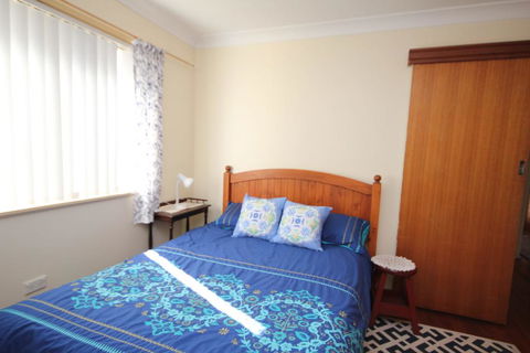 NORTH HAVEN SEA BREEZE - 9 David Campbell St , North Haven - Accommodation Australia 1