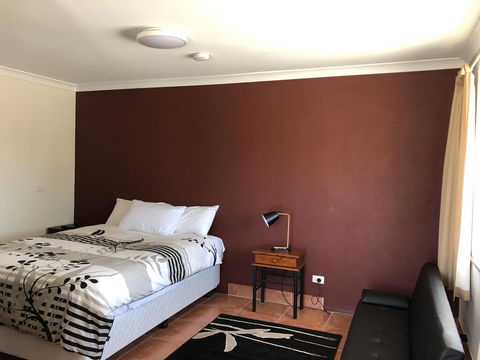 Northampton Motor Hotel - Accommodation Australia 0