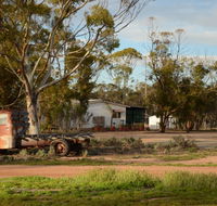 Nulla Nulla Farm Retreat - Australia Shopping