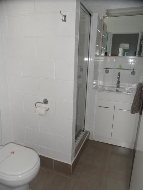 Oakey Motel - Australia Shopping 3