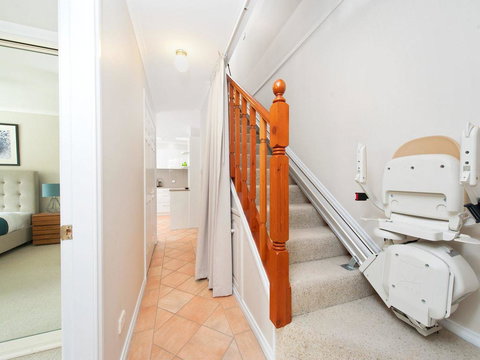 Occy's @ Fingal Bay - Bed n Breakfasts 3