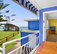 Ocean Blue Apartment Three - apartment on 2nd level - Accommodation Australia