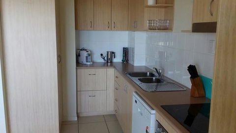 Ocean Breeze Apartments - Local Tourism 1