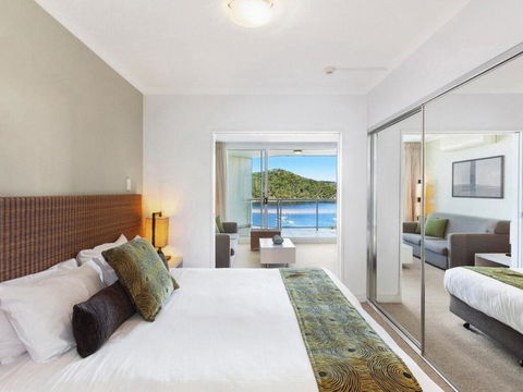 Ocean Panorama - 1 Bedroom Oceanview Apt - Local Tourism 0