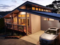 Ocean Islands  Whales 