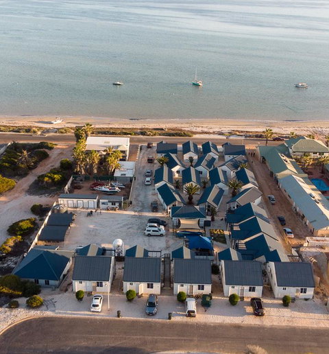 Oceanside Village - Accommodation Australia 3