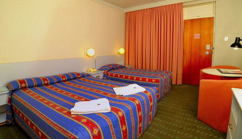 Olympia Motel - Accommodation Australia 2