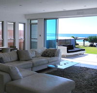 On The Beach - Accommodation Australia
