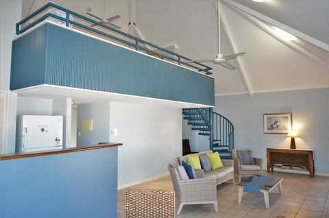 Osprey Holiday Village Unit 114 - Gorgeous 3 Bedroom Holiday Villa With A Pool In The Complex - Accommodation Australia 0