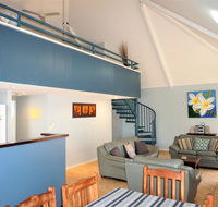 Osprey Holiday Village Unit 115 - Idyllic 3 Bedroom Holiday Villa with a Pool in the Complex - Accommodation Australia