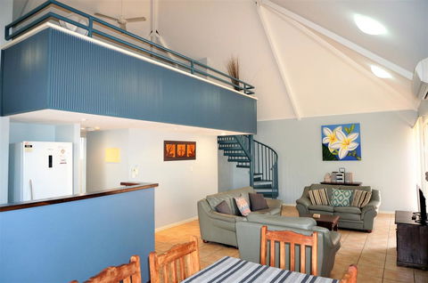 Osprey Holiday Village Unit 115 - Idyllic 3 Bedroom Holiday Villa With A Pool In The Complex - Accommodation Australia 0