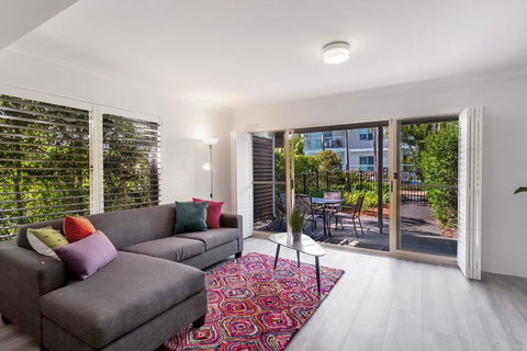 Pacific Blue Townhouse, 351/265 Sandy Point Road - Local Tourism 3