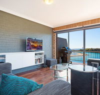 Pacific Pines Unit 5 - Accommodation Australia