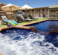 Paddlewheel Motel - Local Tourism