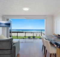 Palm Beach Beachfront Townhouse - Accommodation Australia