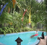 Palmerston Sunset Retreat - Bed n Breakfasts