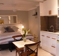 Paperbark Bed  Breakfast - Local Tourism