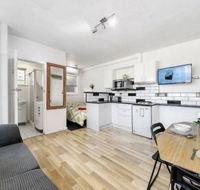Park St Walk to the Beach - Accommodation Australia