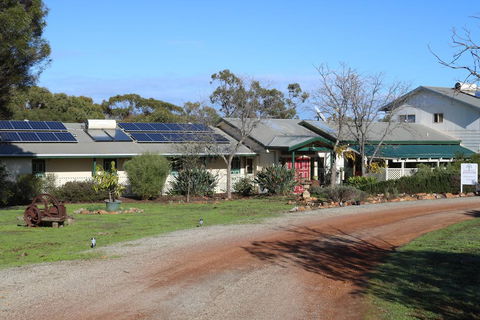 Pecan Hill BNB - Australia Shopping 0