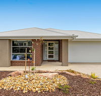 Pelican Waters - Accommodation Australia