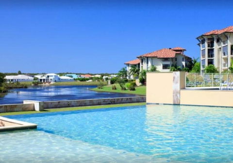 Pelican Waters Golf Resort And Spa Unit 1006 - Local Tourism 2