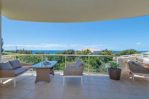 Penthouse Luxe, Sunrise Beach - Local Tourism 3