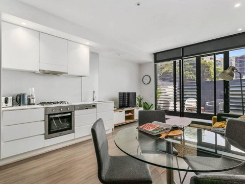 PERFECTLY PRAHRAN - Your Mecca Of Social And Style - Accommodation Australia 0
