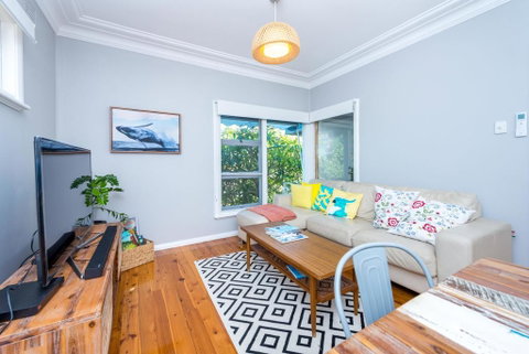 Pet Friendly 5 Victor Parade - Accommodation Australia 3