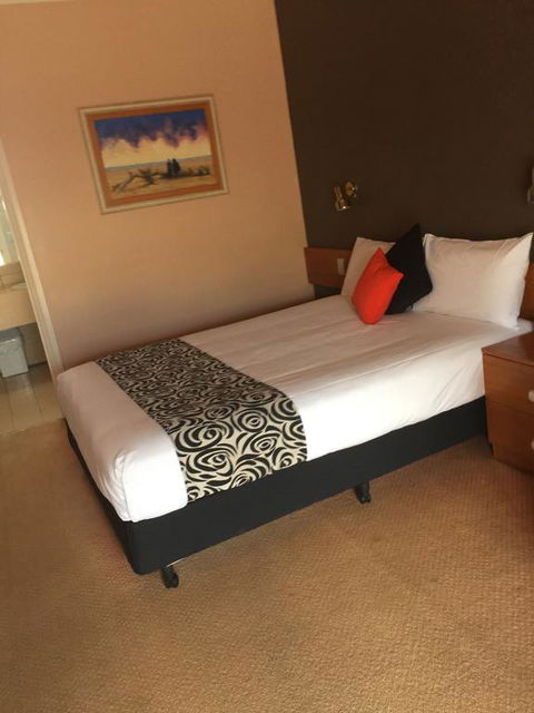 Philadelphia Motor Inn - Local Tourism 0