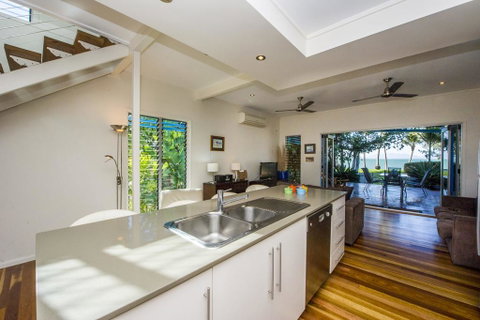 Picnic Beach'scape - Accommodation Australia 1